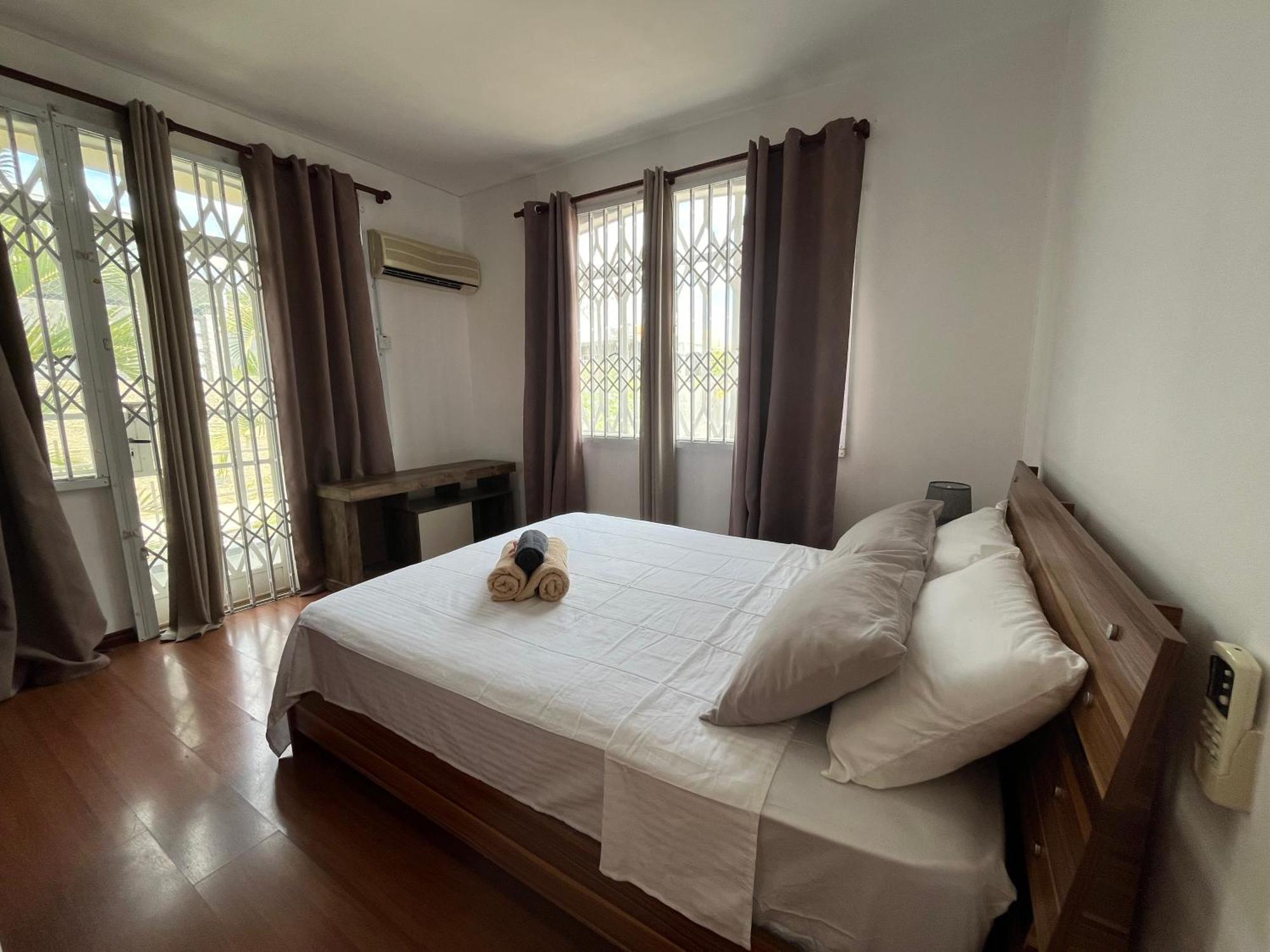Tropical Retreats Apartment Flic en Flac Exterior photo